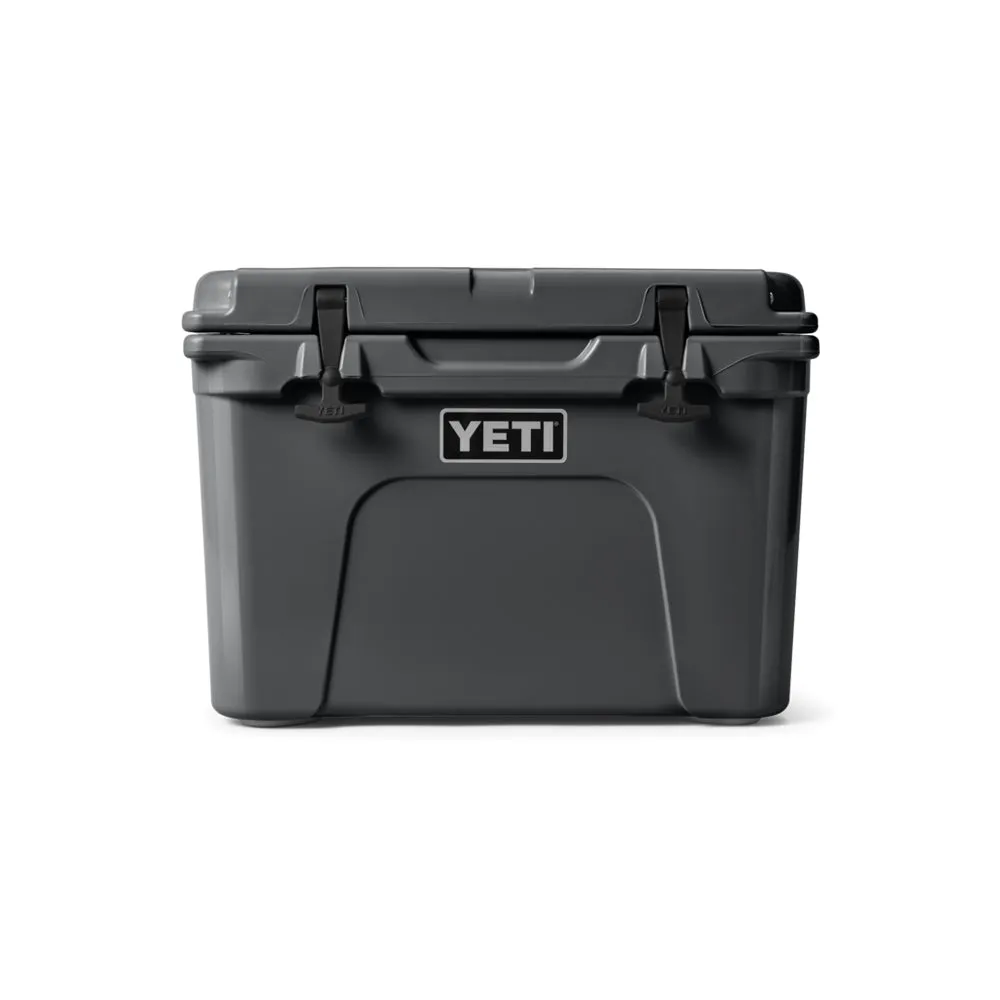 10035160000 HIELERA RIGIDA TUNDRA 35 CHARCOAL MARCA YETI