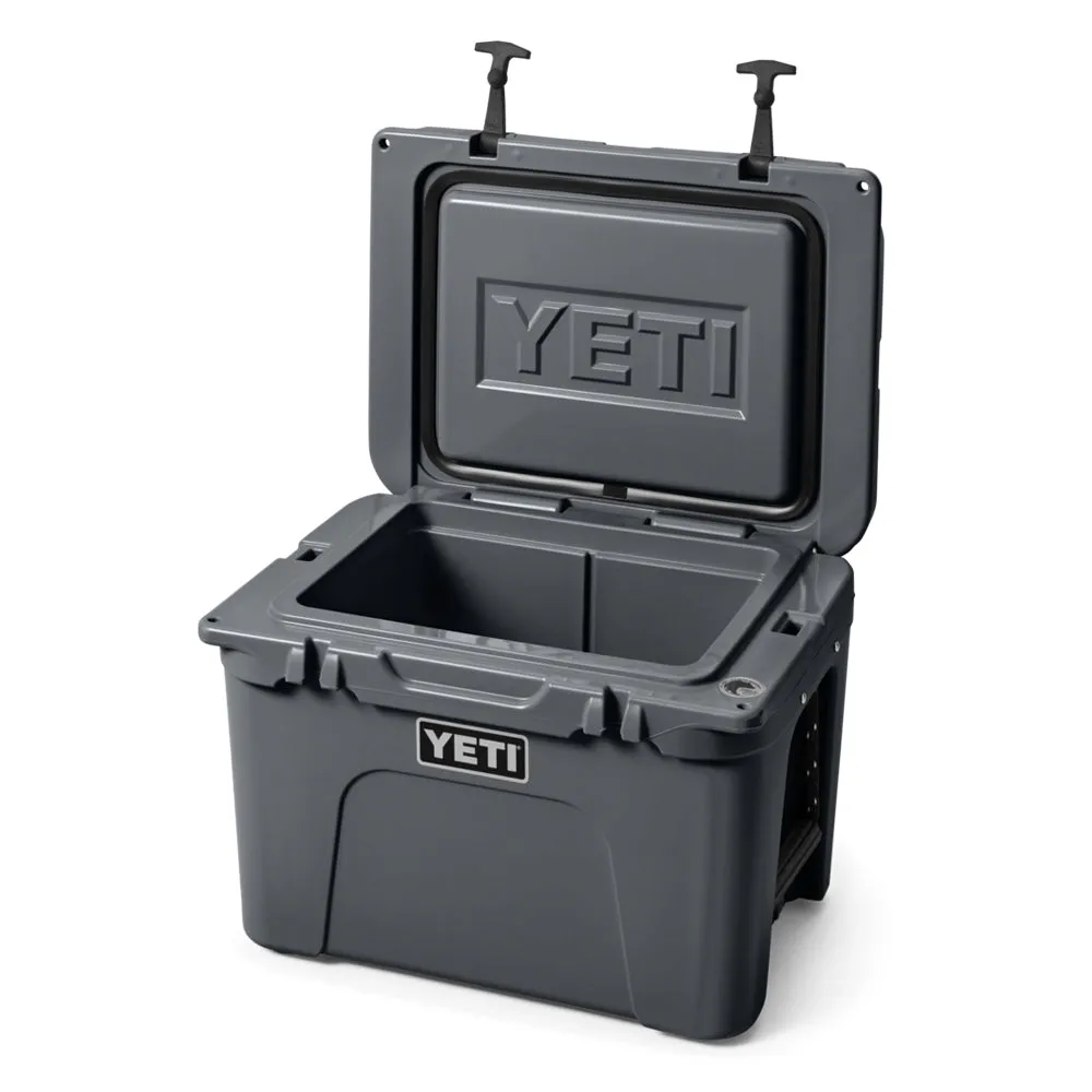 10035160000 HIELERA RIGIDA TUNDRA 35 CHARCOAL MARCA YETI