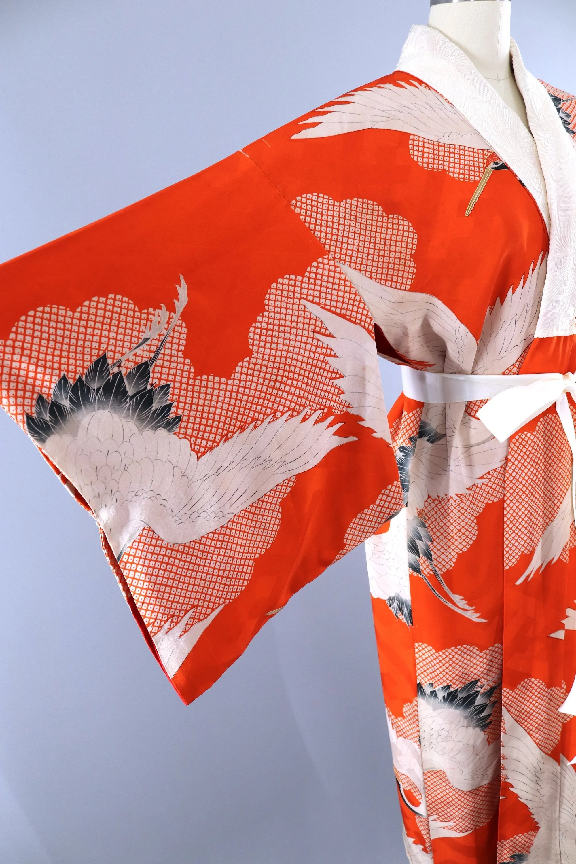 1930s Vintage Silk Kimono Robe / ORANGE Red Flying Cranes