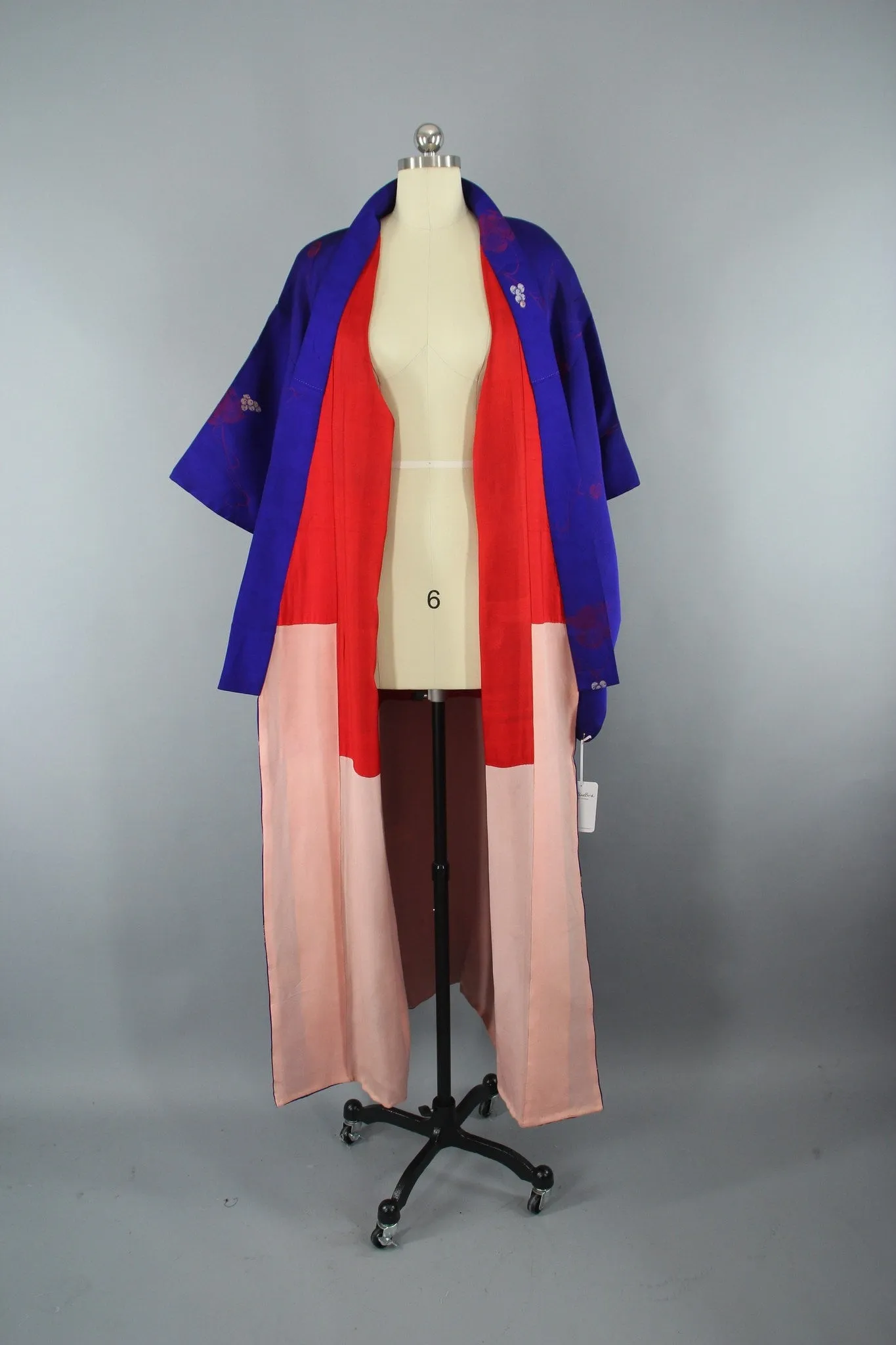 1940s Vintage Silk Kimono Robe / Blue & Pink Omeshi Embroidered Floral Pattern