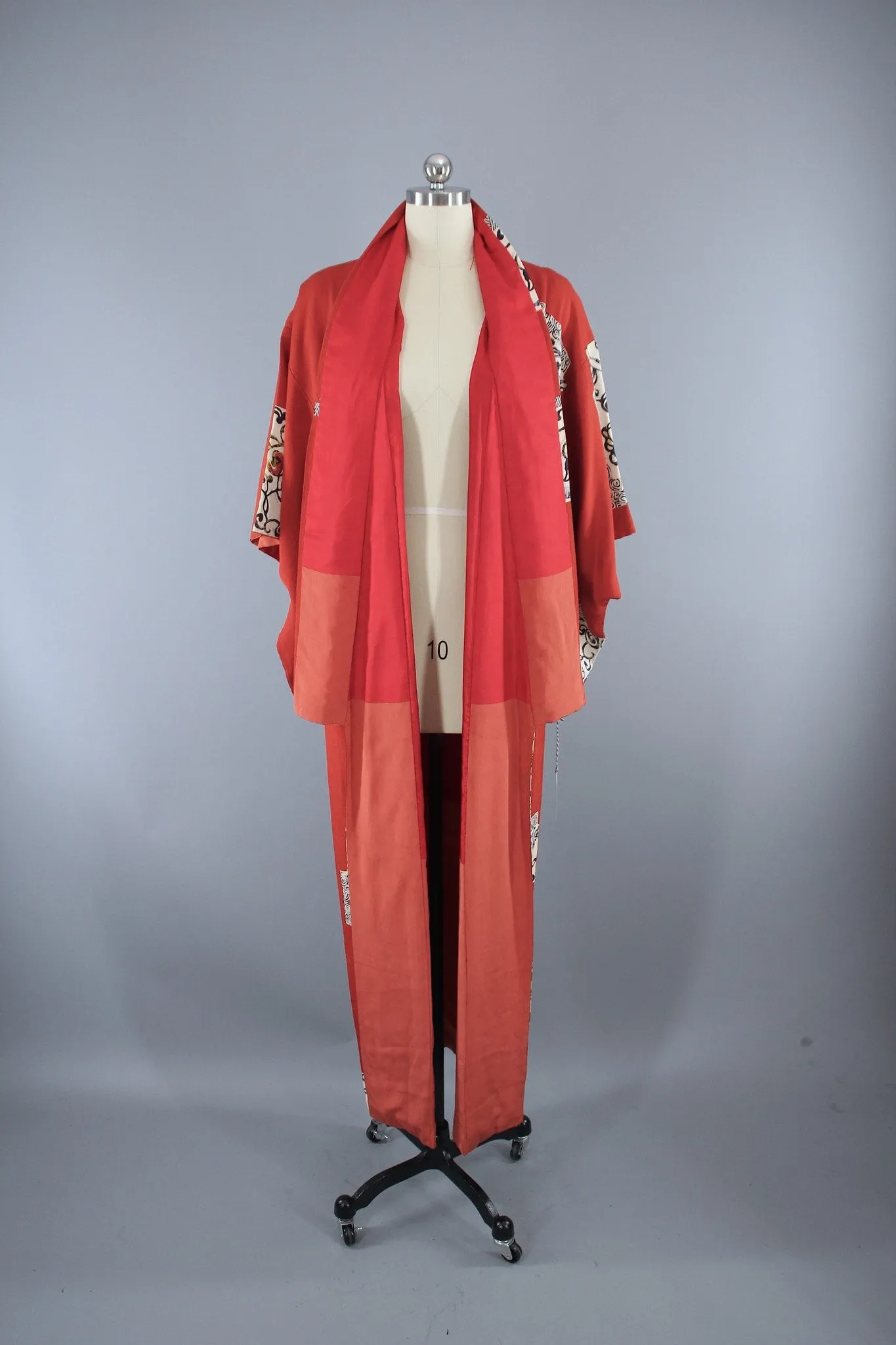 1940s Vintage Silk Kimono Robe / Dark Orange Abstract Print