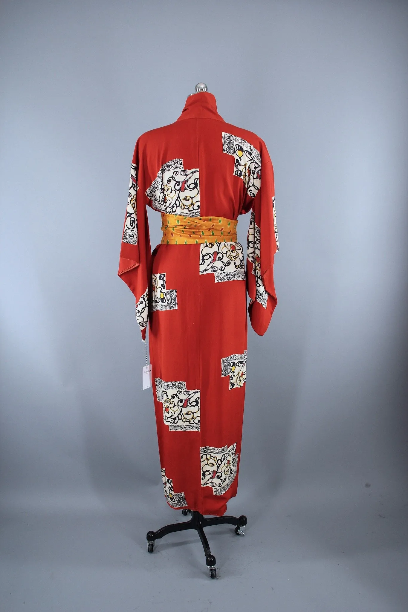 1940s Vintage Silk Kimono Robe / Dark Orange Abstract Print