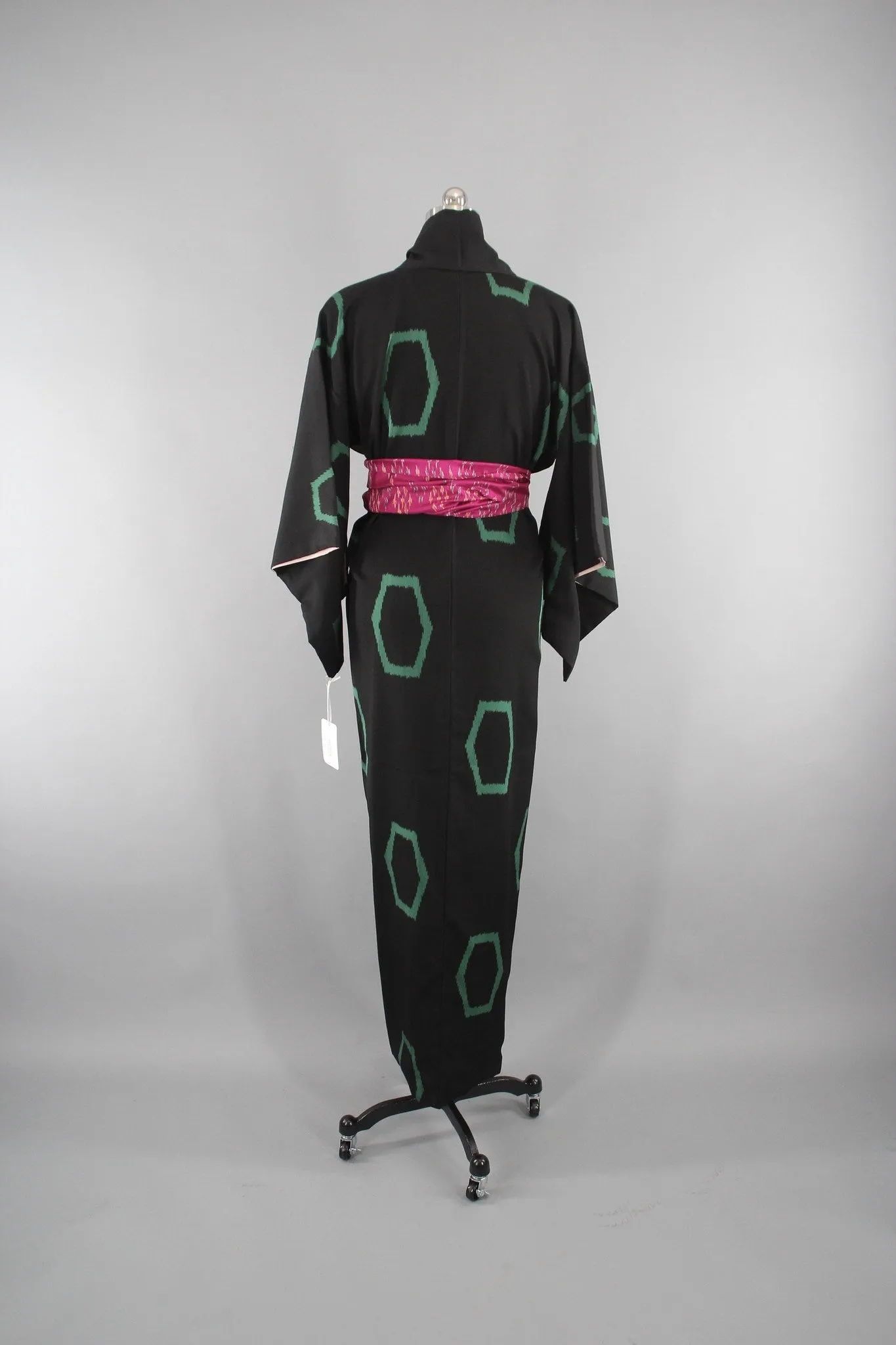 1940s Vintage Silk Kimono Robe in Black and Green Geometric Print