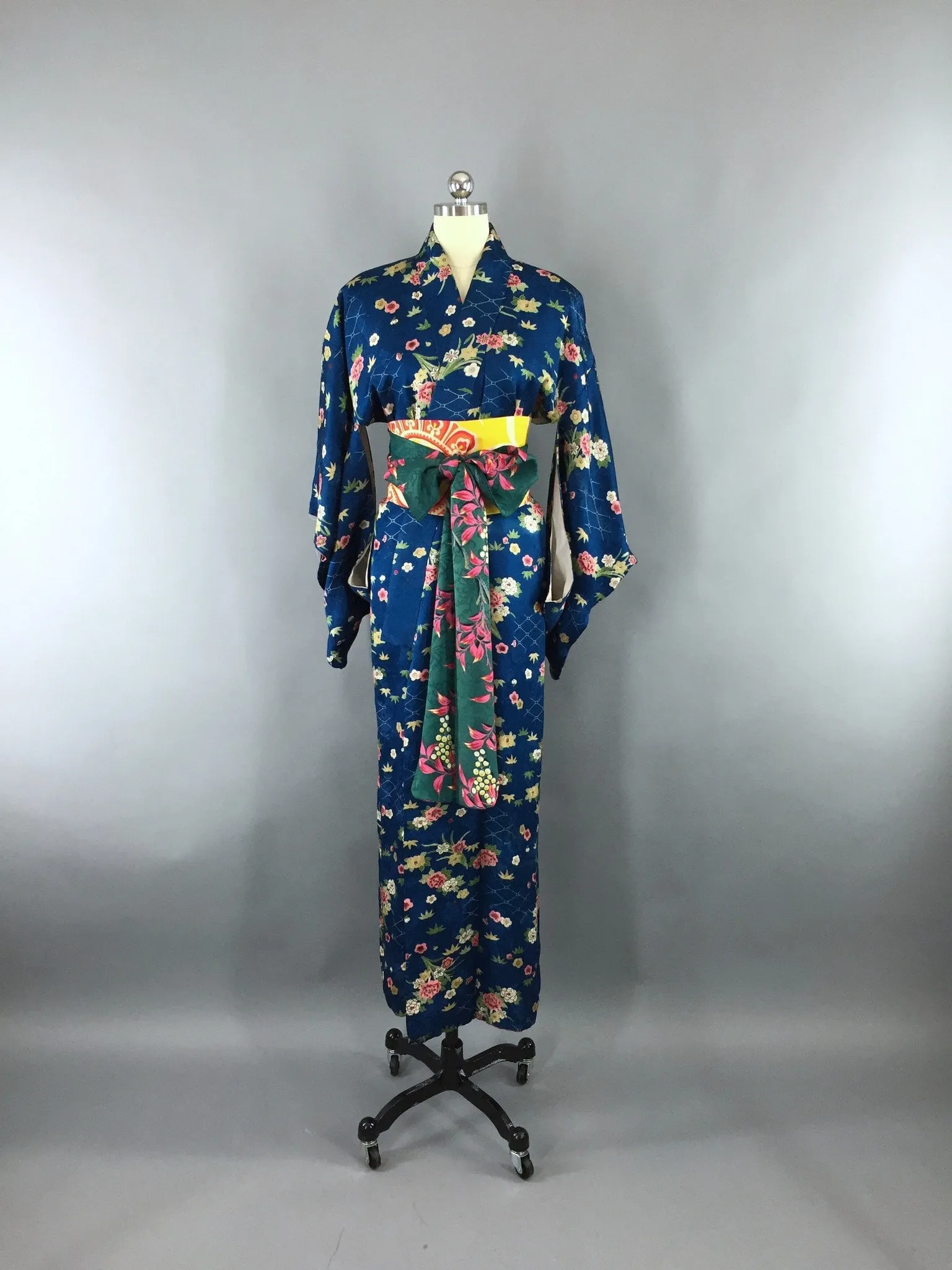 1950s Vintage Silk Kimono Robe / Blue Satin Floral Print