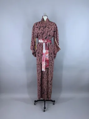 1950s Vintage Silk Kimono Robe / Mauve Purple Floral Ivy