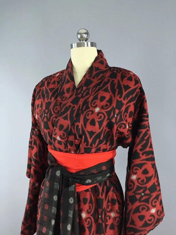 1960s Vintage Kimono Robe / Red & Black