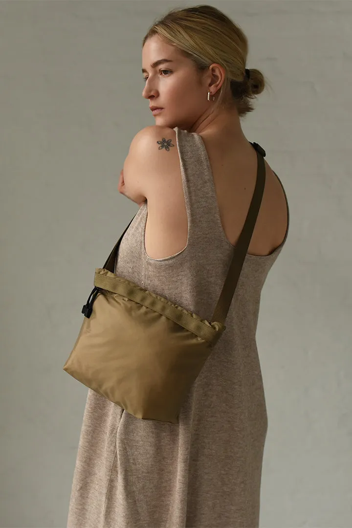 8.6.4 Nylon Crossbody Bag - Coyote