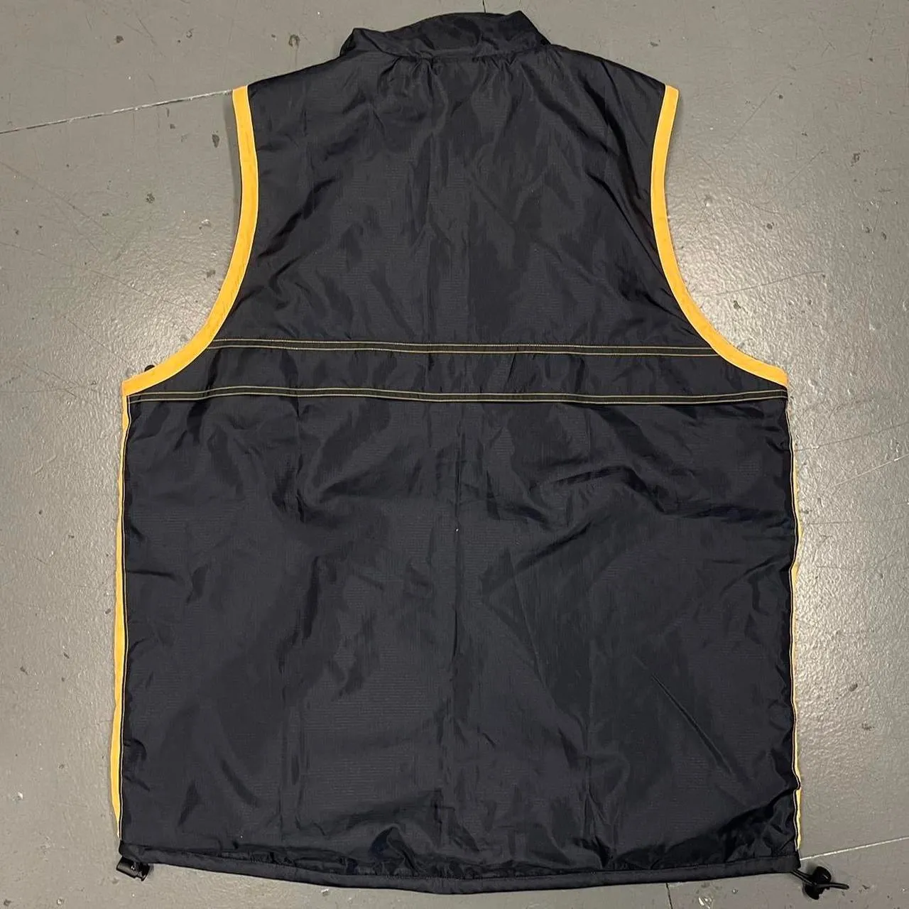 Adidas Technical Gilet In Navy & Yellow ( L )