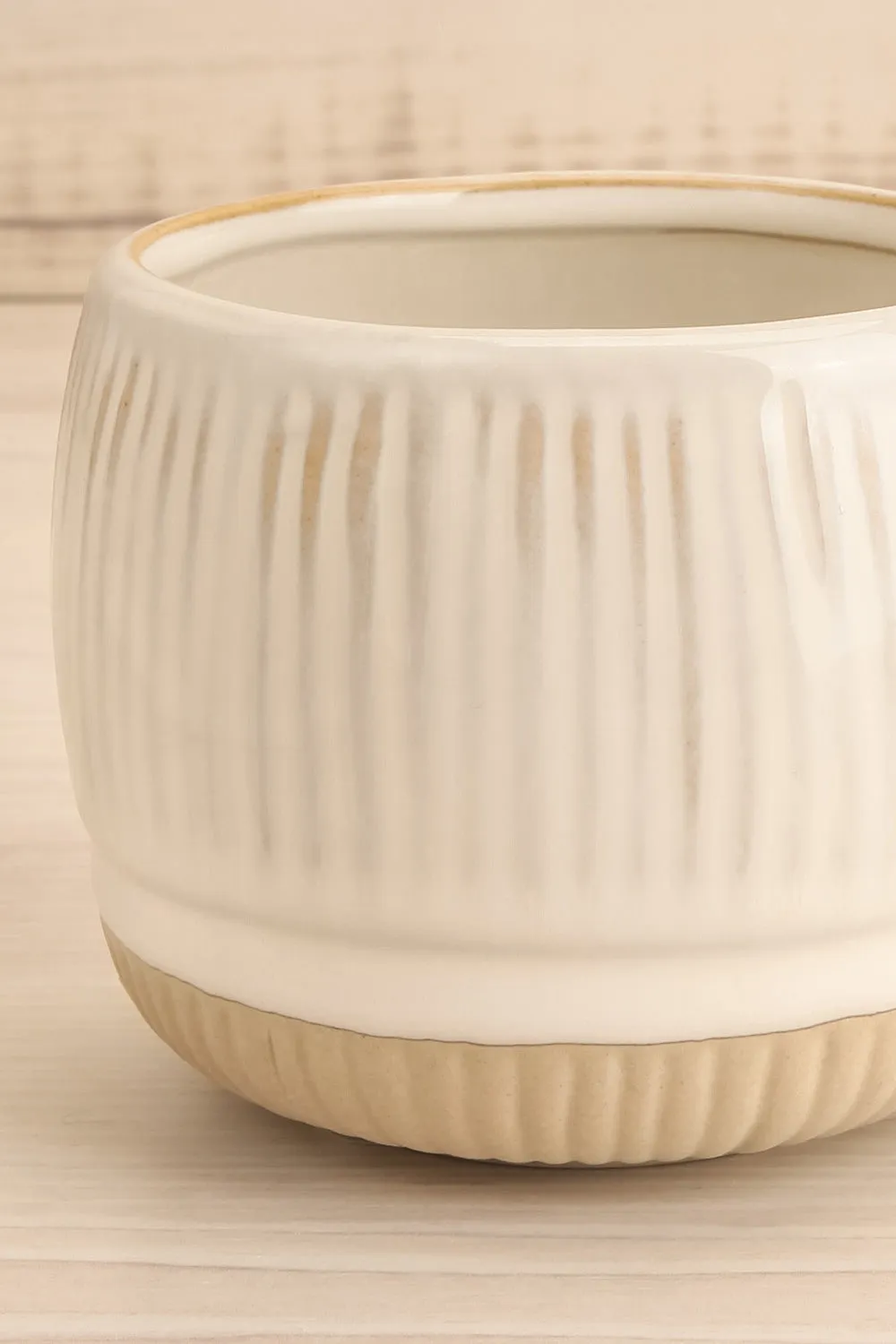 Aesculus | Round Striped Stoneware Mug