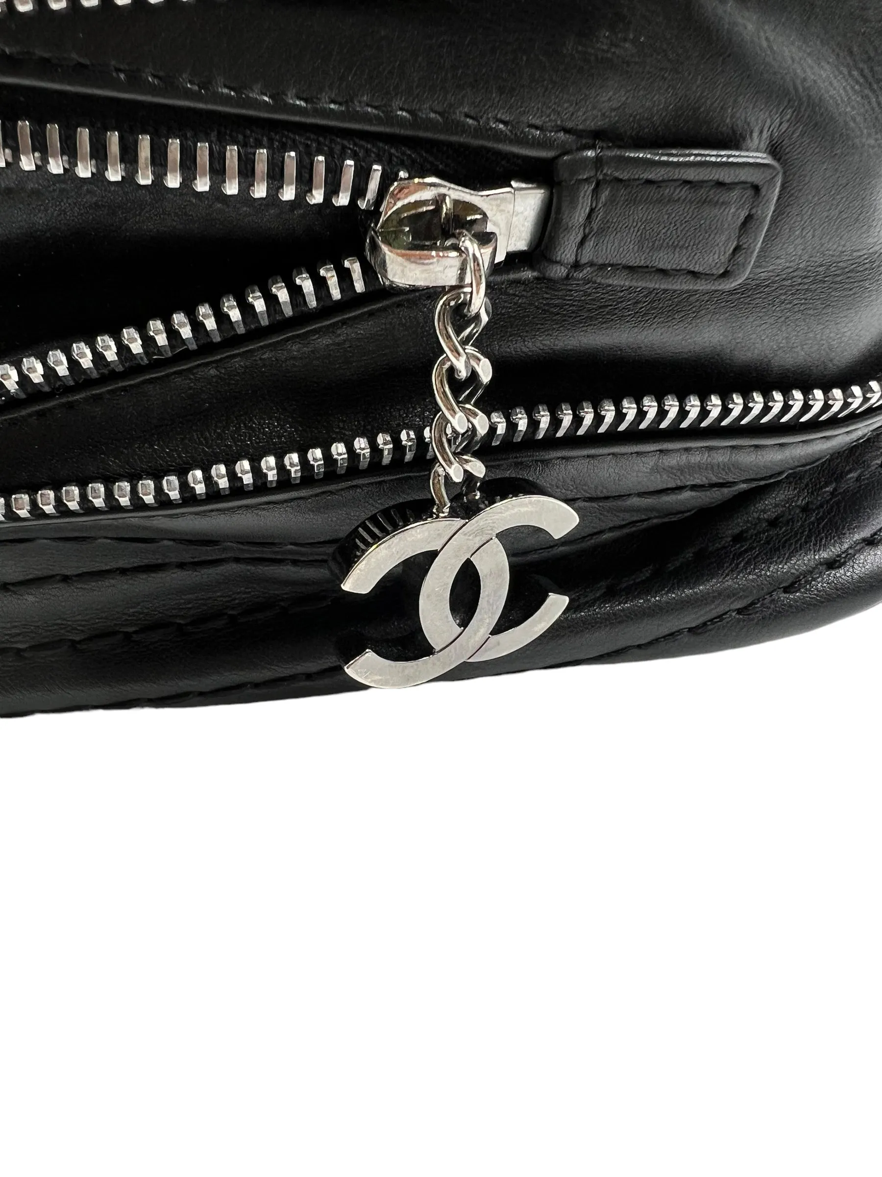 Chanel Black Leather 2006-2008 Expandable Ligne Bag