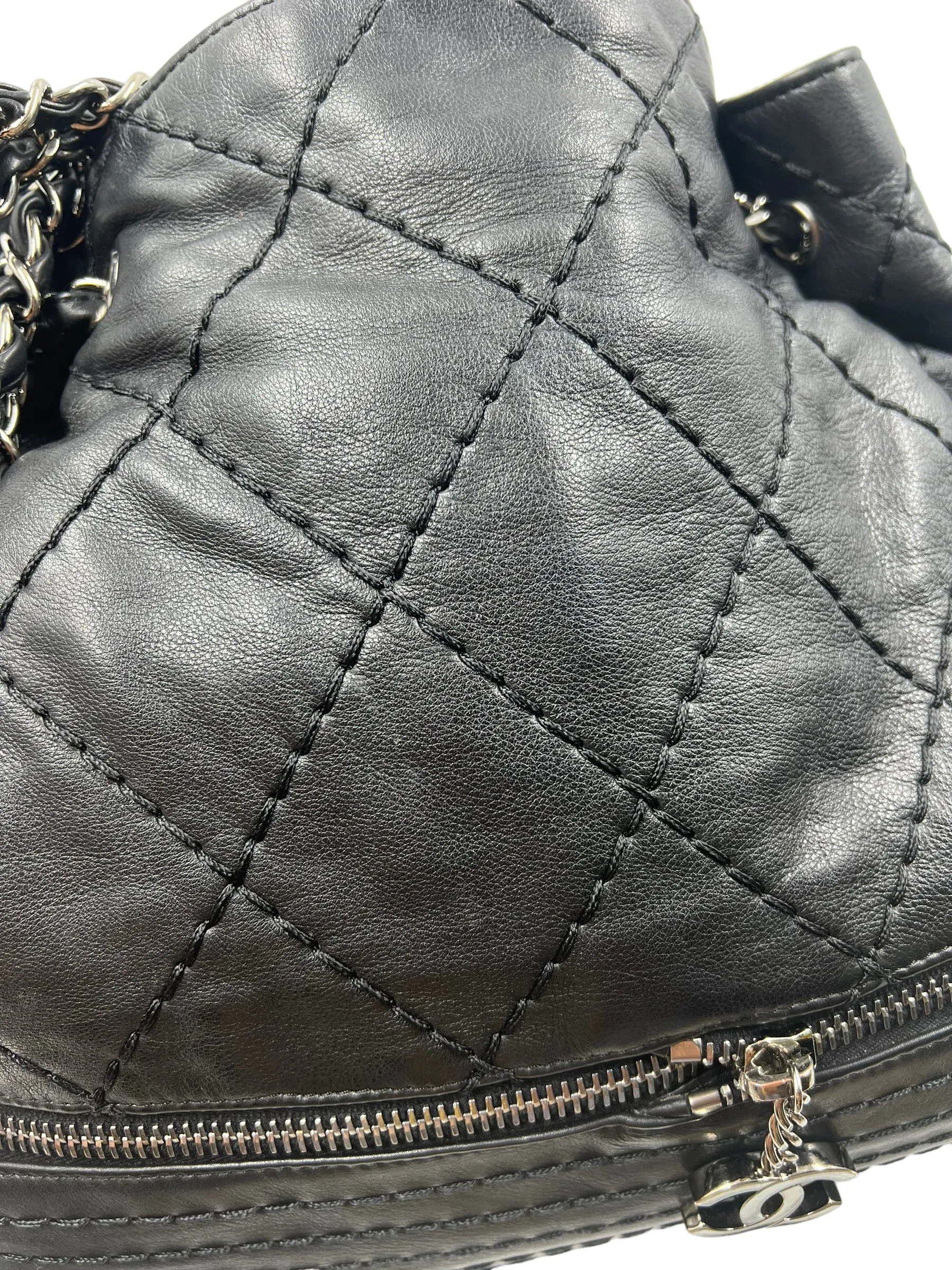 Chanel Black Leather 2006-2008 Expandable Ligne Bag