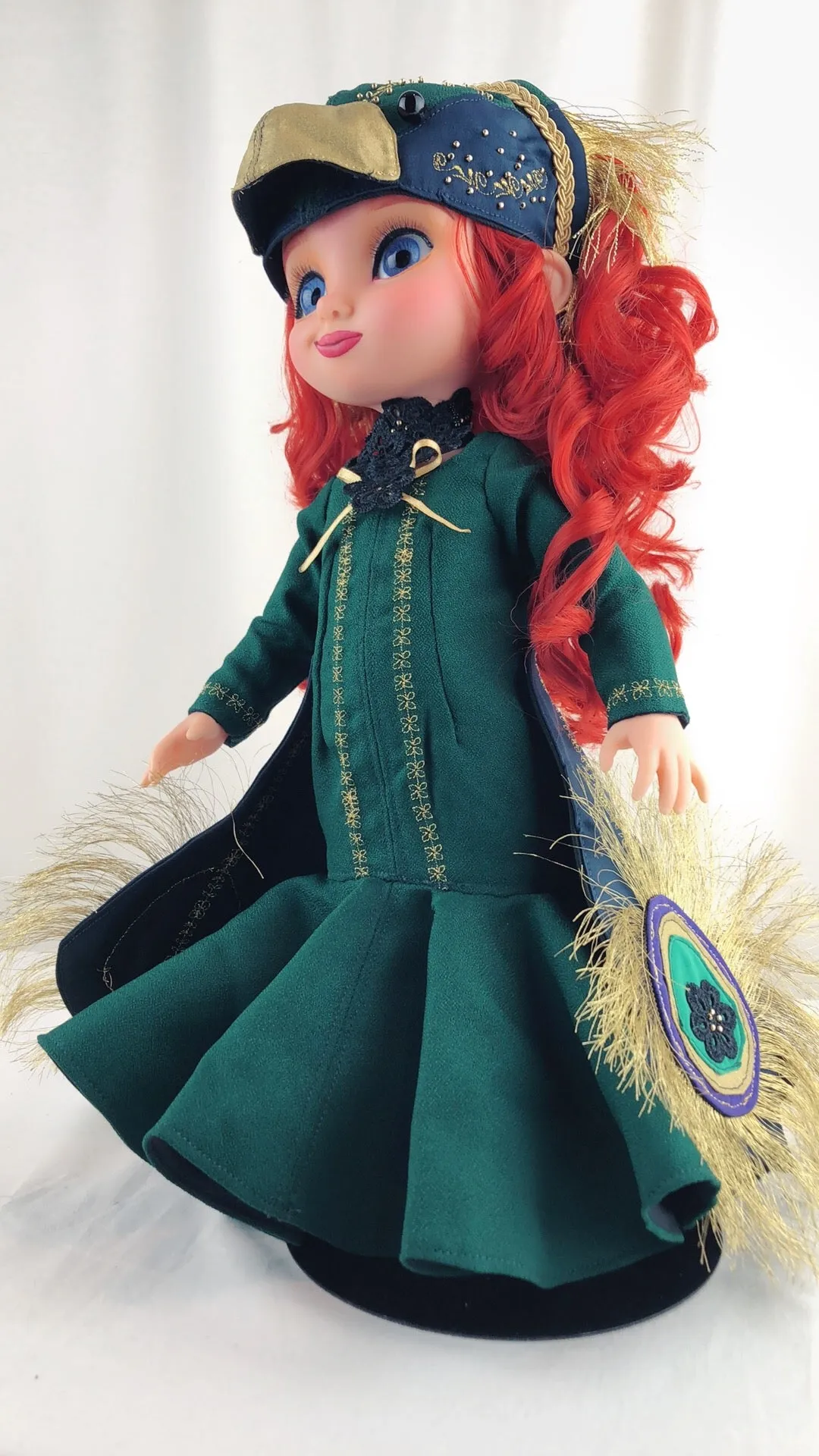 Disney animator doll repainted costum Merida *glass eyes* Peacock Princess