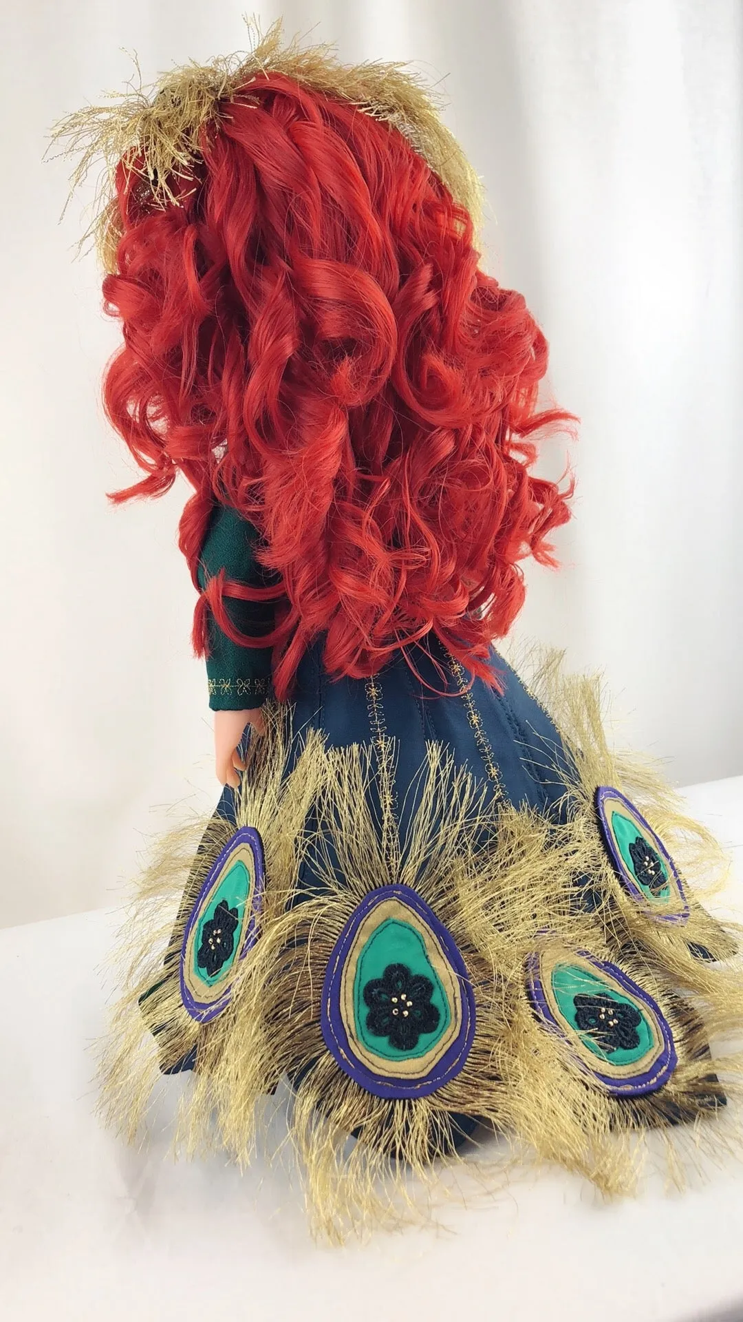 Disney animator doll repainted costum Merida *glass eyes* Peacock Princess