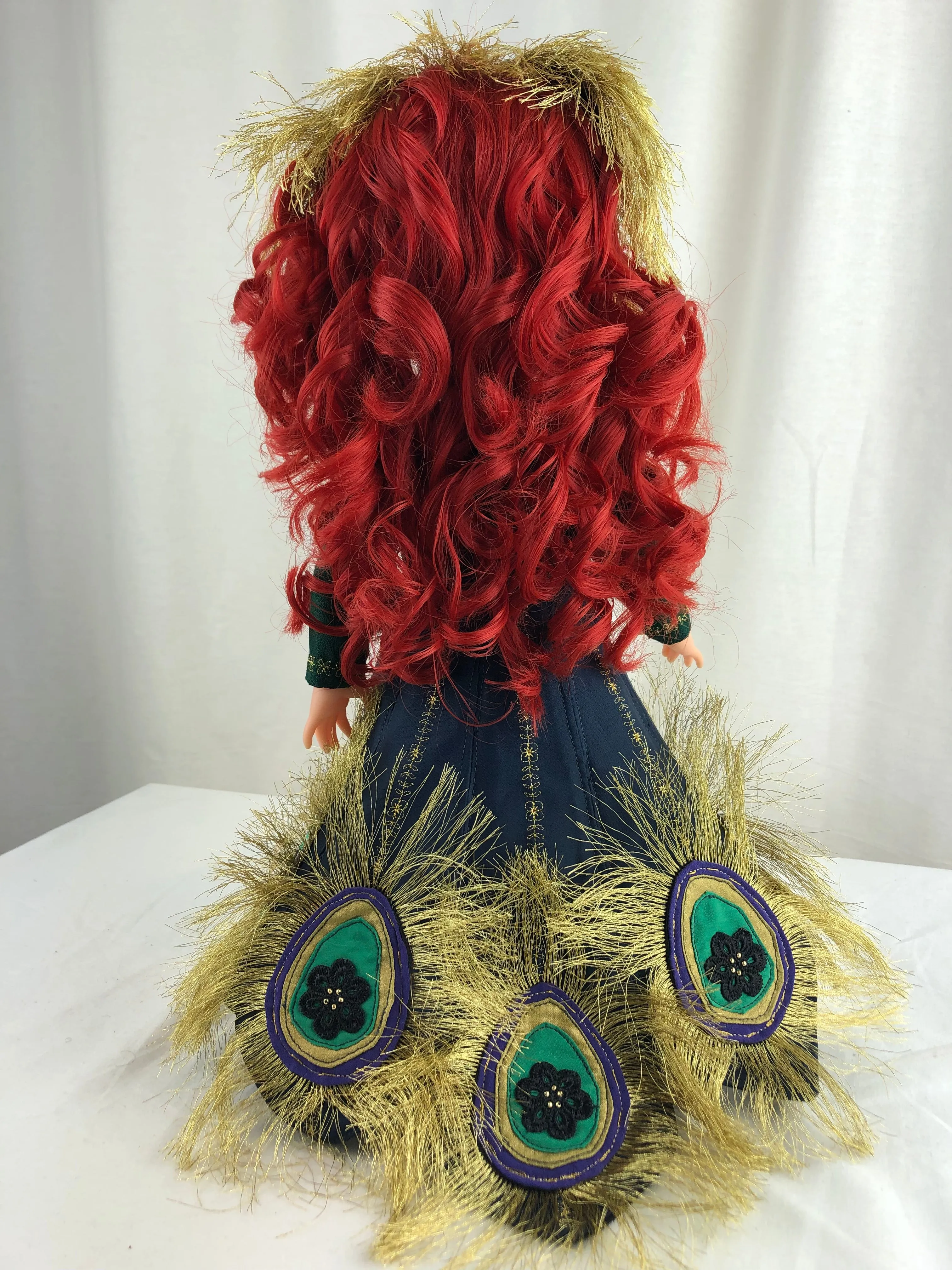 Disney animator doll repainted costum Merida *glass eyes* Peacock Princess