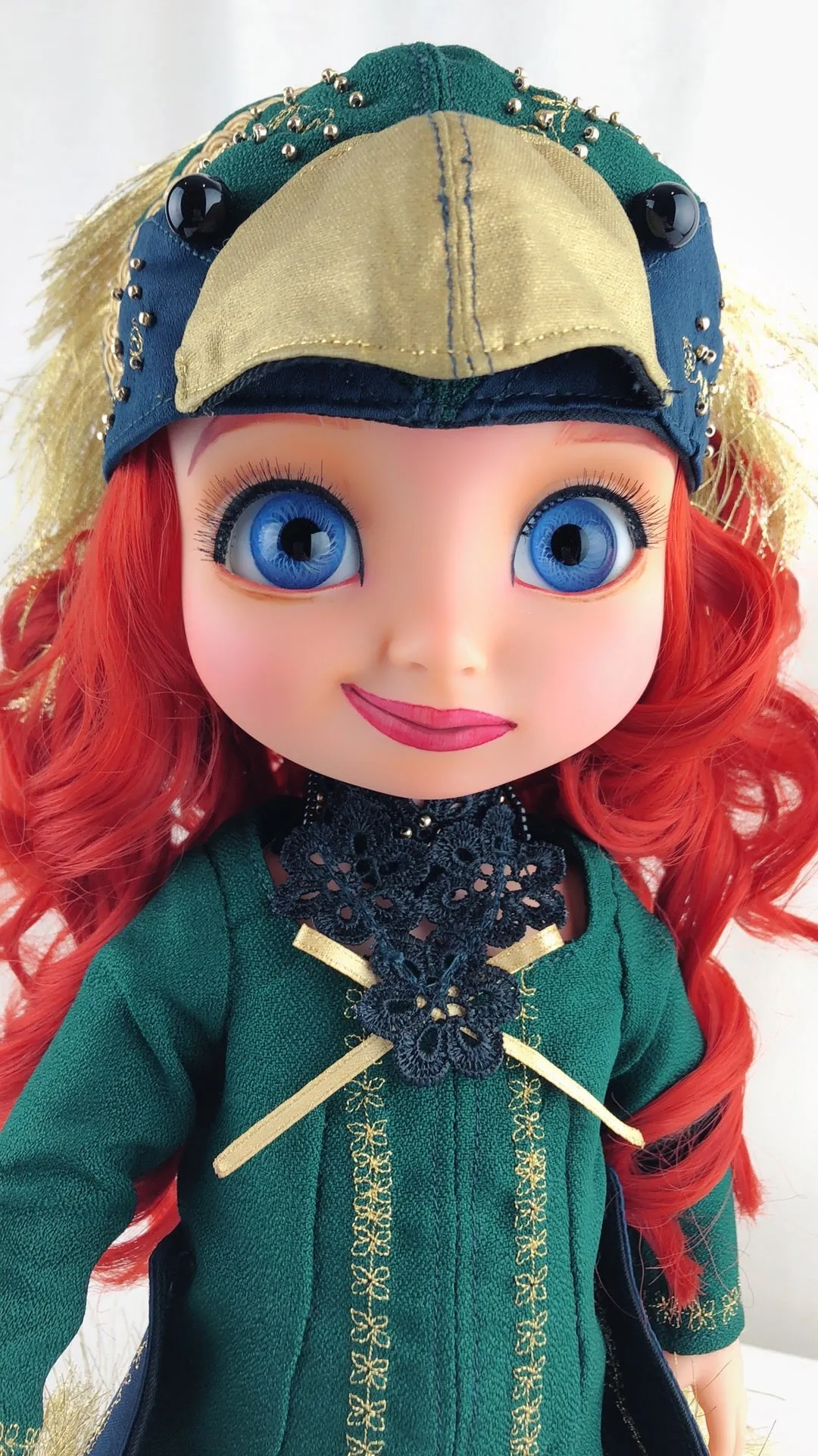 Disney animator doll repainted costum Merida *glass eyes* Peacock Princess