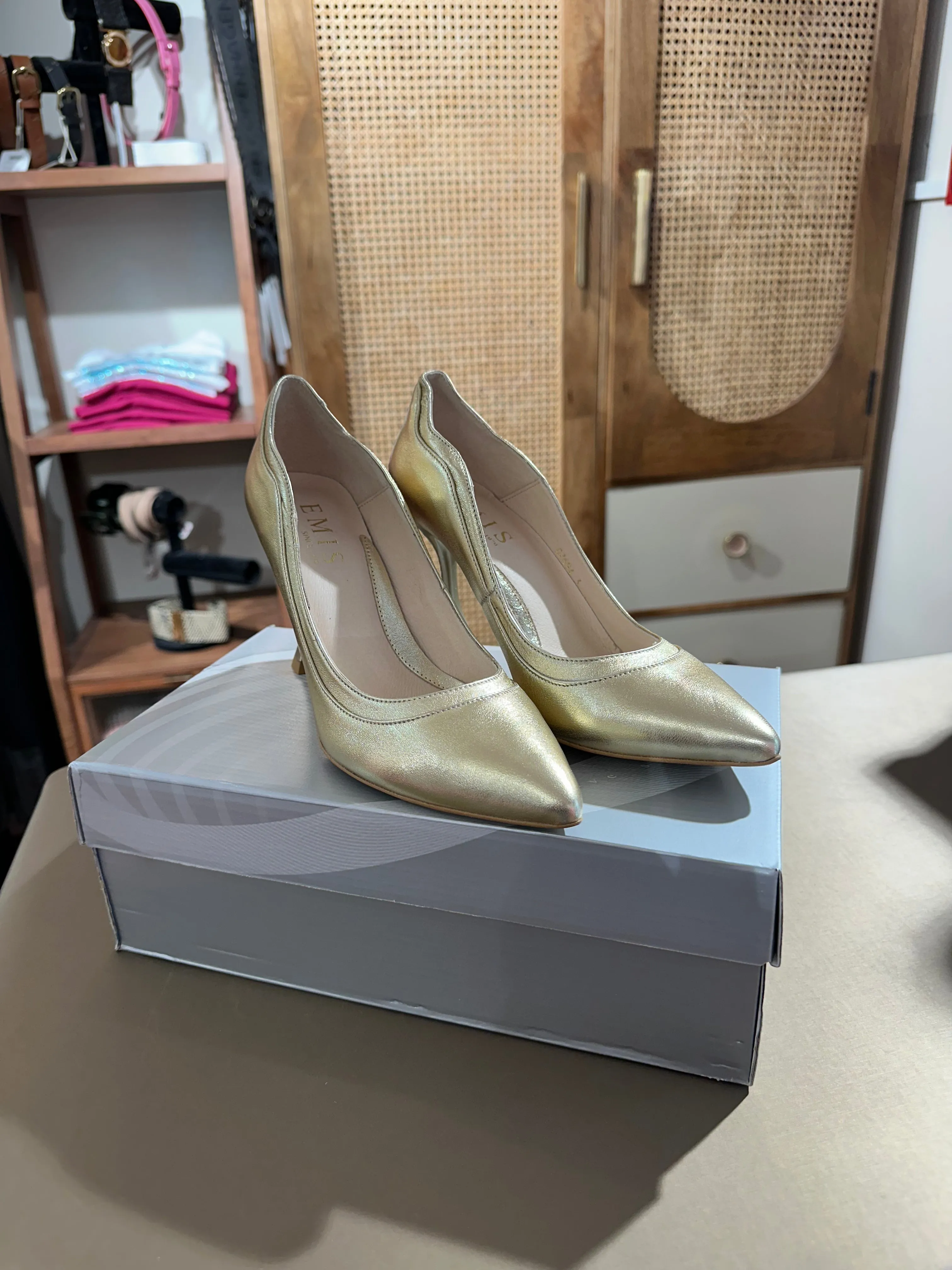 Emis Gold Medium Heel Court Shoe