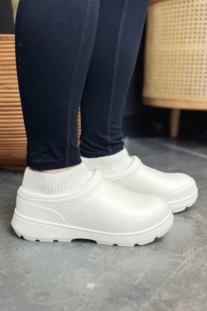 Fallon Ribbed Knit Pull On Clog