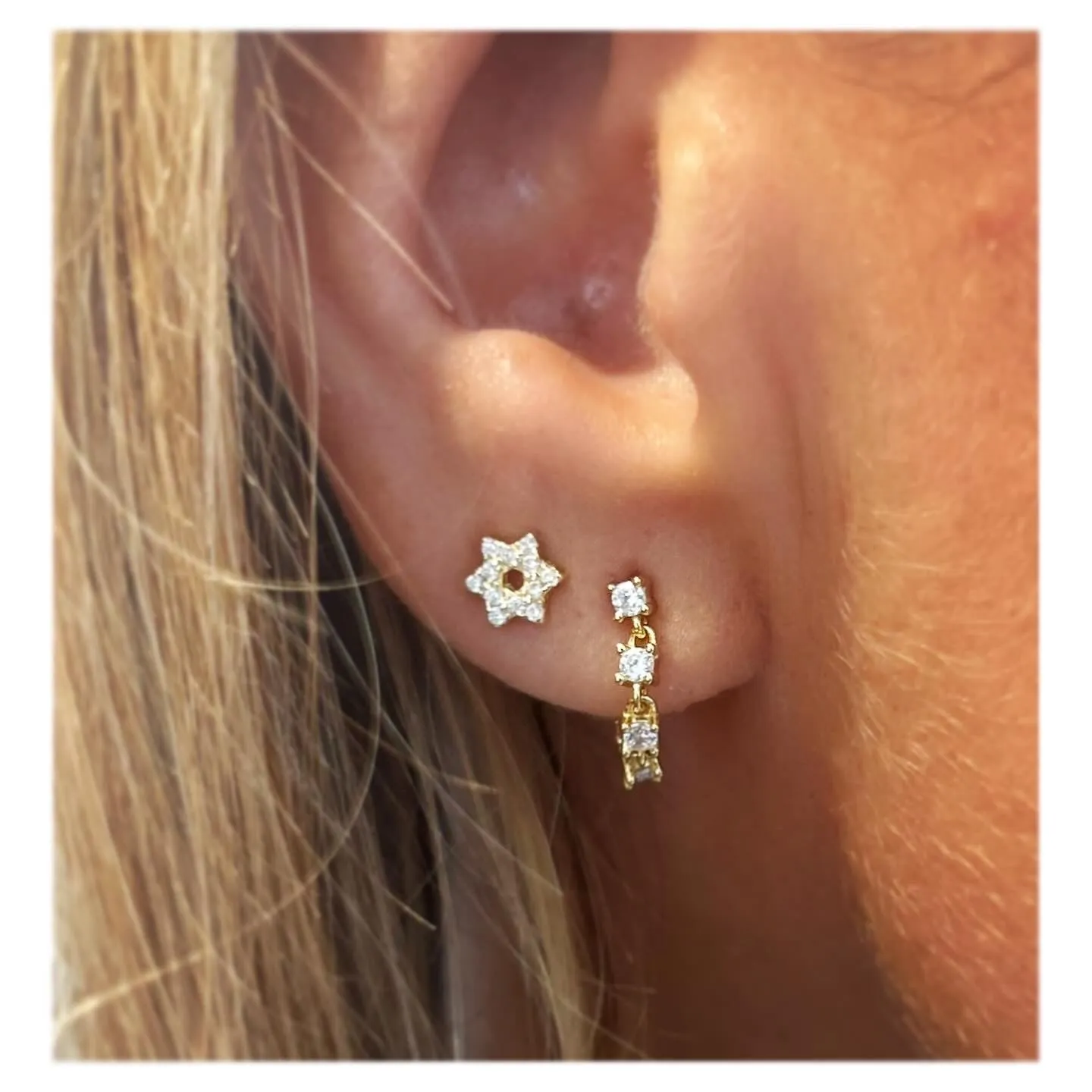 Pave Mini Magen David Stud Earring