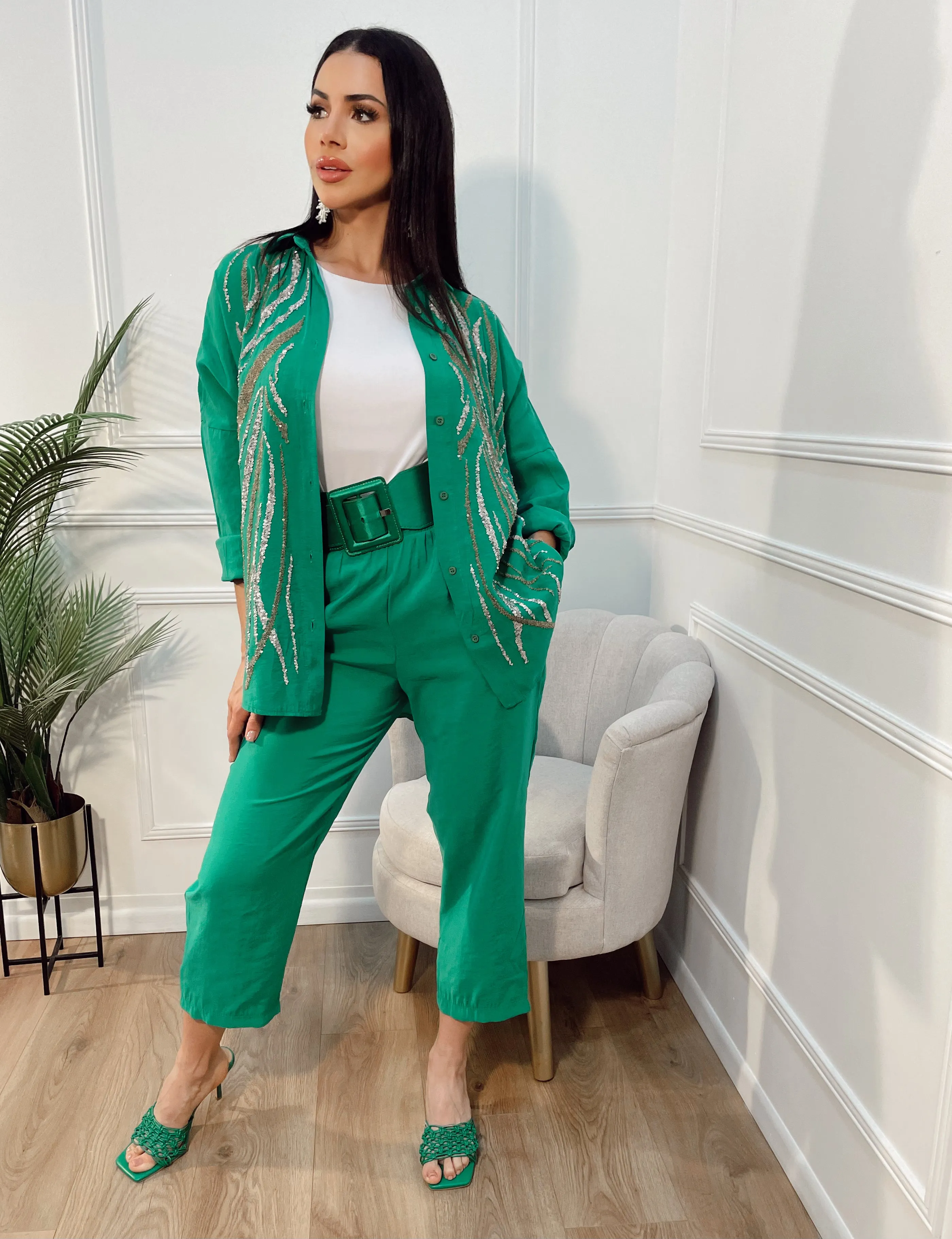 Set verde de camisera y pantalón