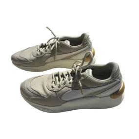 Shoes Athletic By Puma  Size: 9