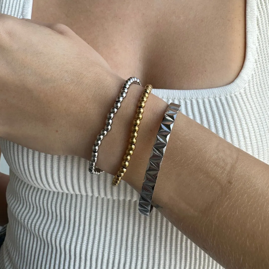 STAINLESS STELL GOLDEN DOTS BRACELET